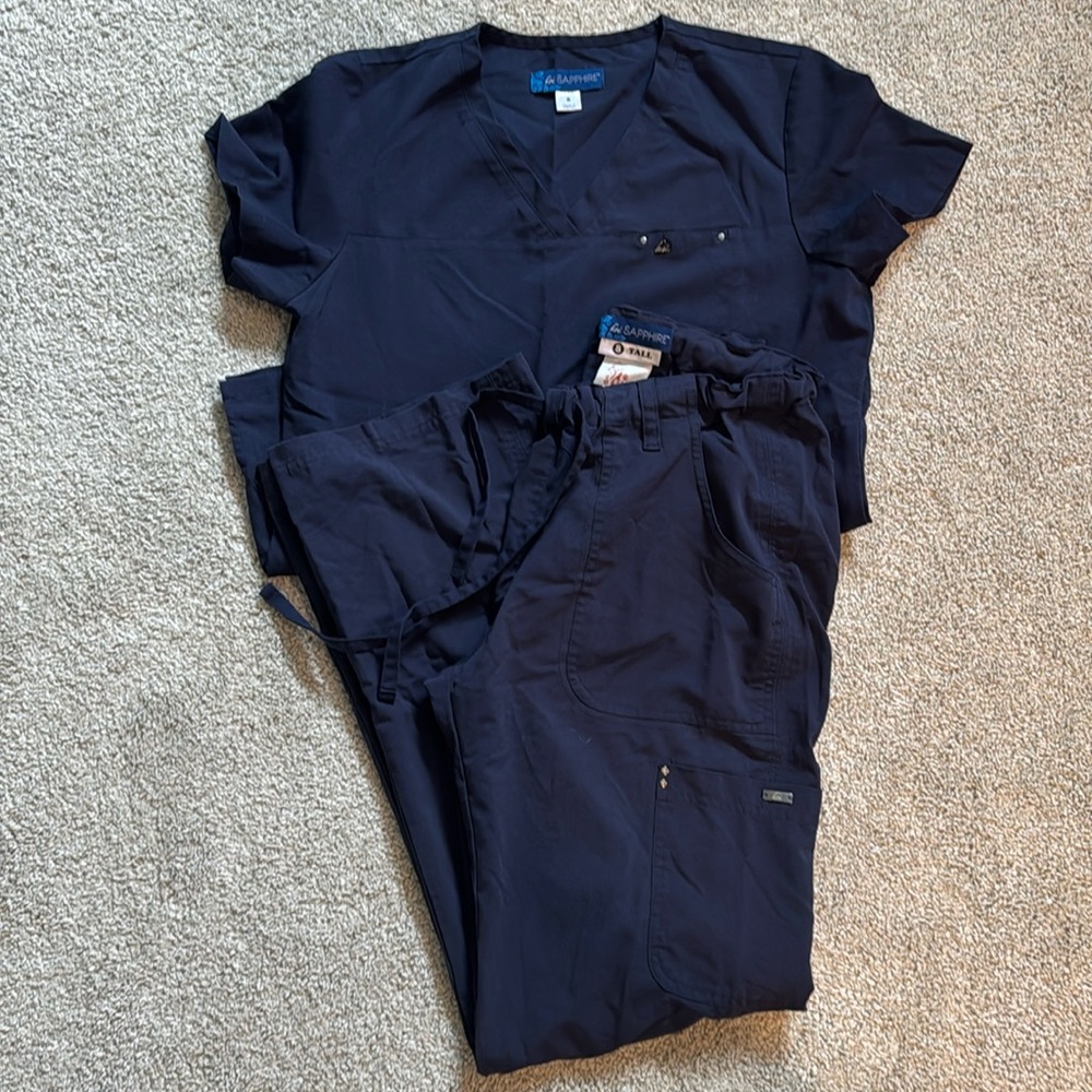 Koi Sapphire | Womens Scrub Set | Size S - long | Navy Blue